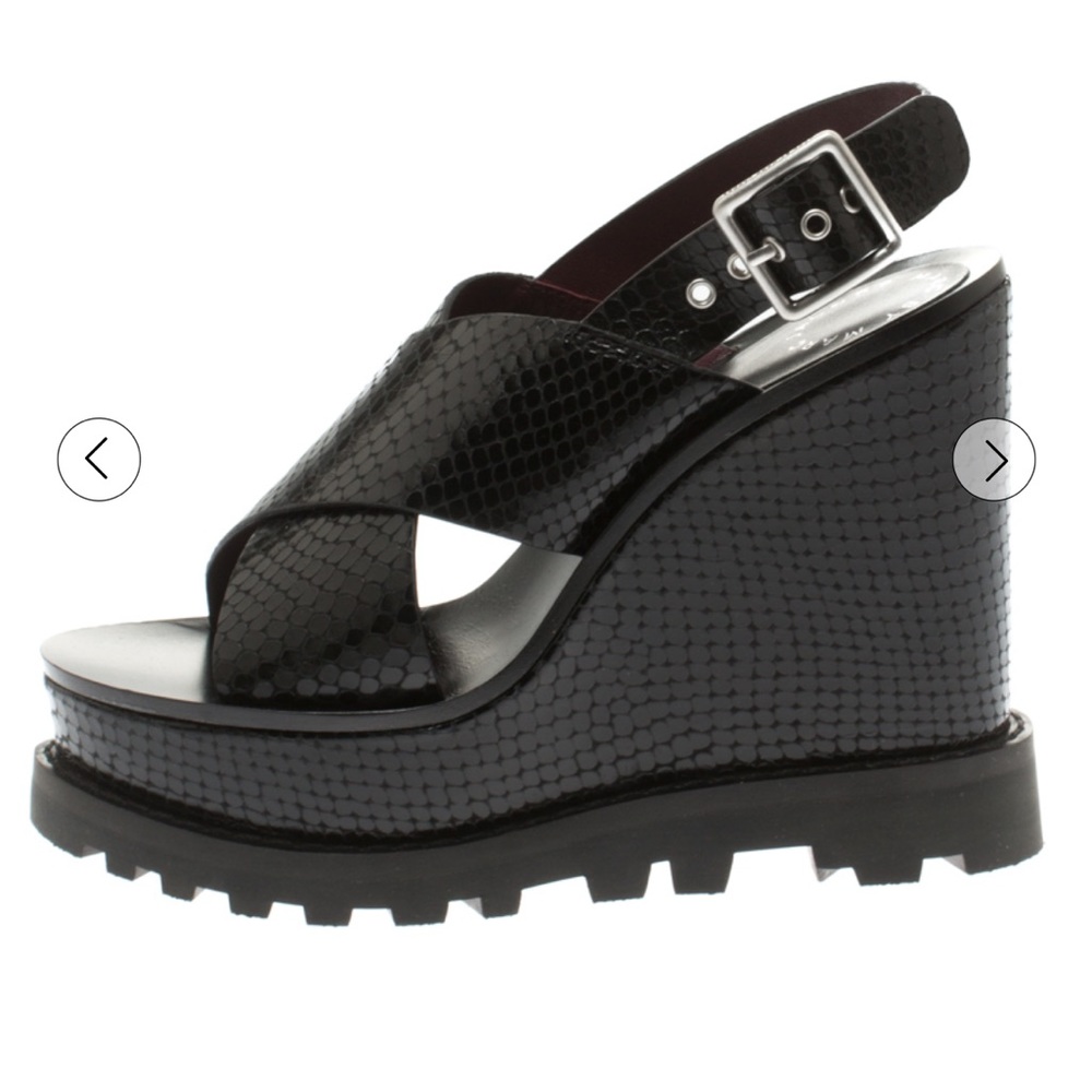 Marc by Marc Jacobs - Black Embossed Snakeskin Leather Wedge Sandals